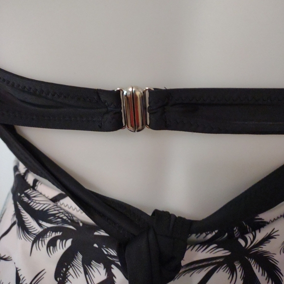 Tempt Me 2 Pc Halter Ruched High Waist Bikini Bottom White & Blk Palm trees 2 XL - Picture 9 of 10